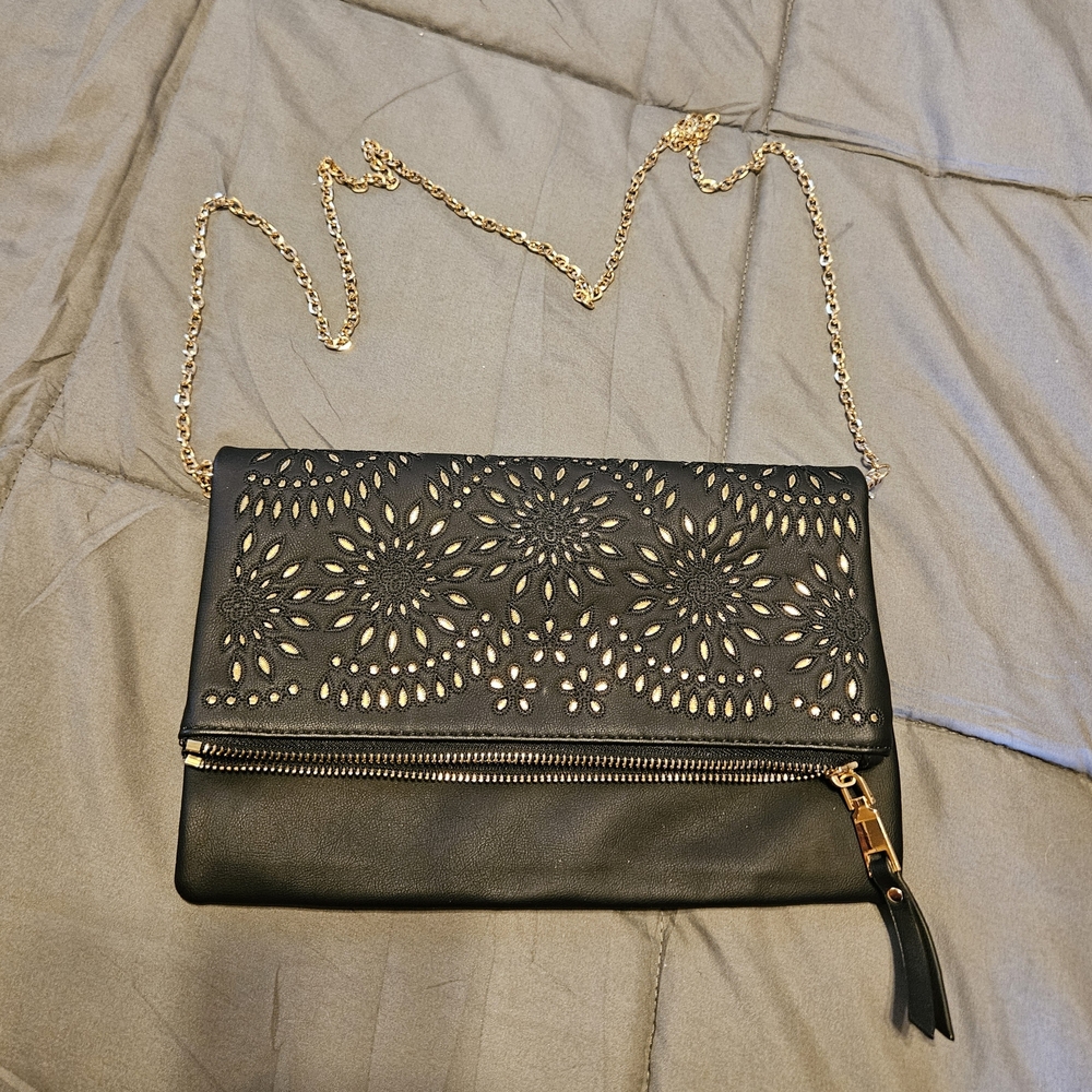 Urban Expressions Black Clutch with Gold Chain